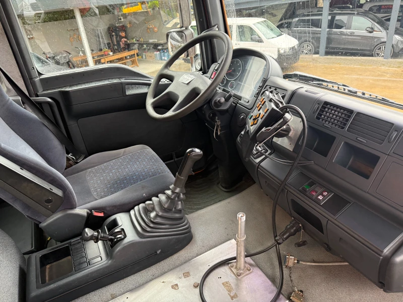 Man Tga 18.320 - 23000кг. 4X4  Самосвал Клима 4.60м. , снимка 13 - Камиони - 51811620