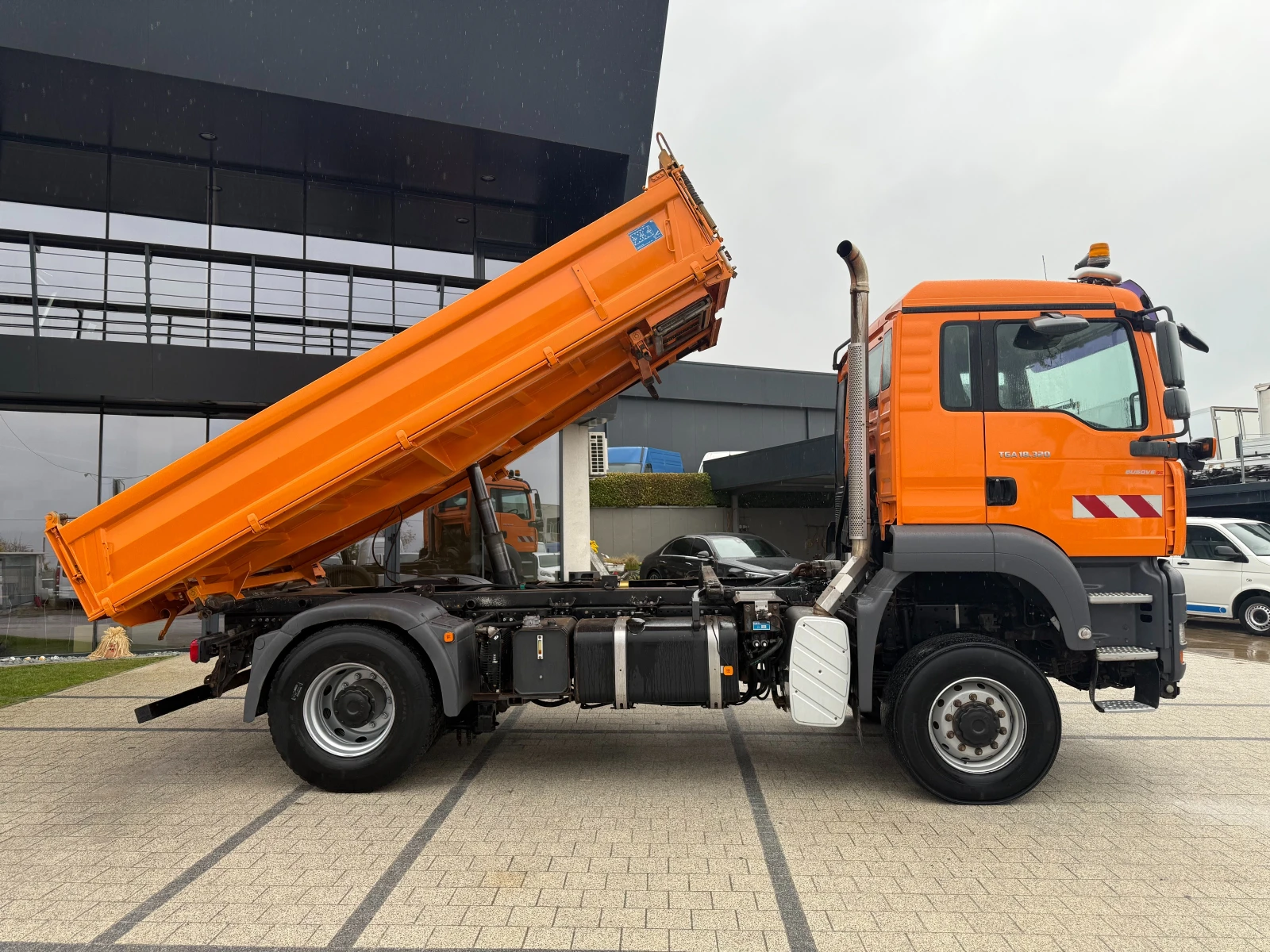 Man Tga 18.320 - 23000. 4X4    4.60.  | Mobile.bg   11