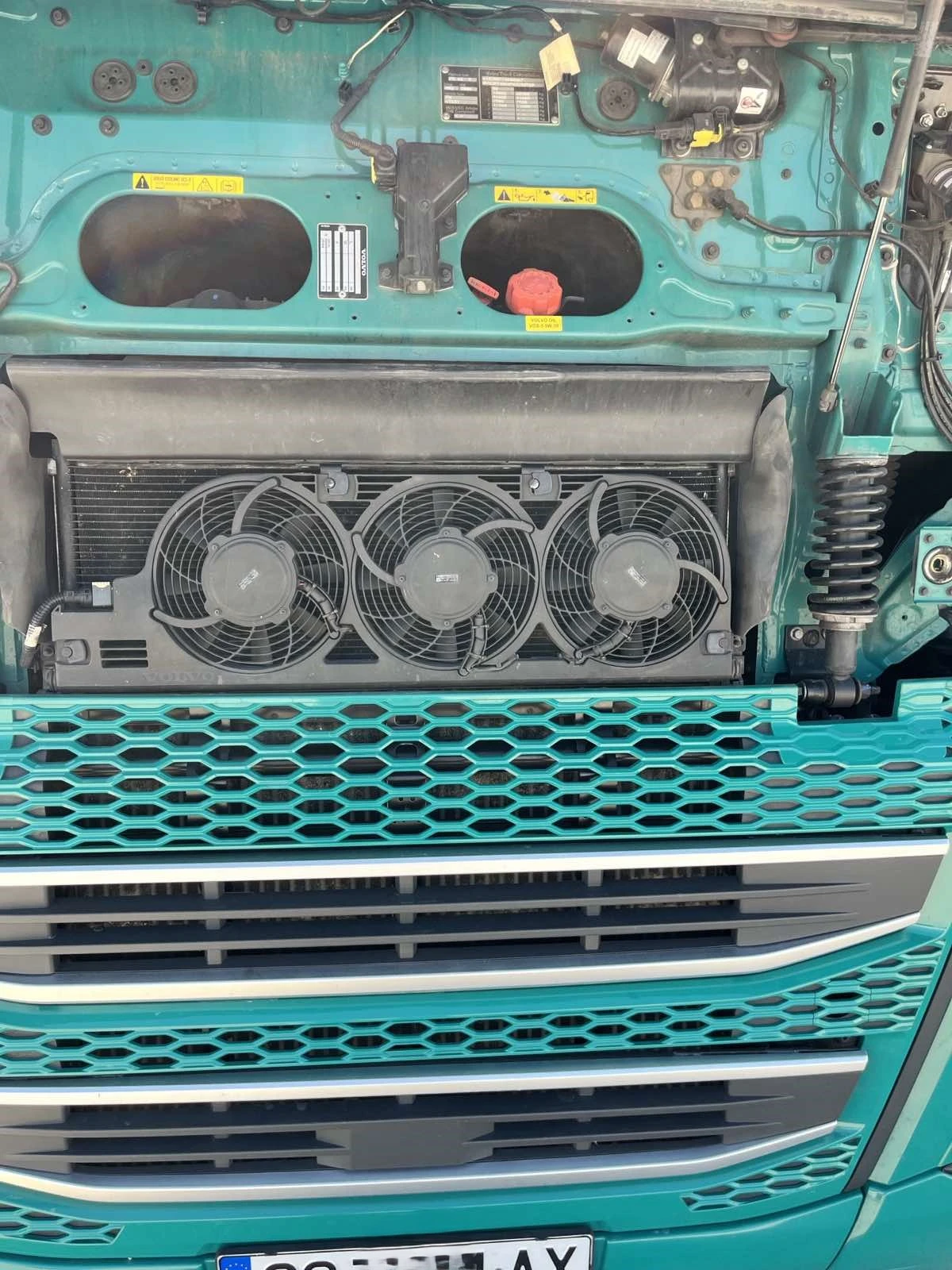 Volvo Fh, снимка 11 - Камиони - 54761529