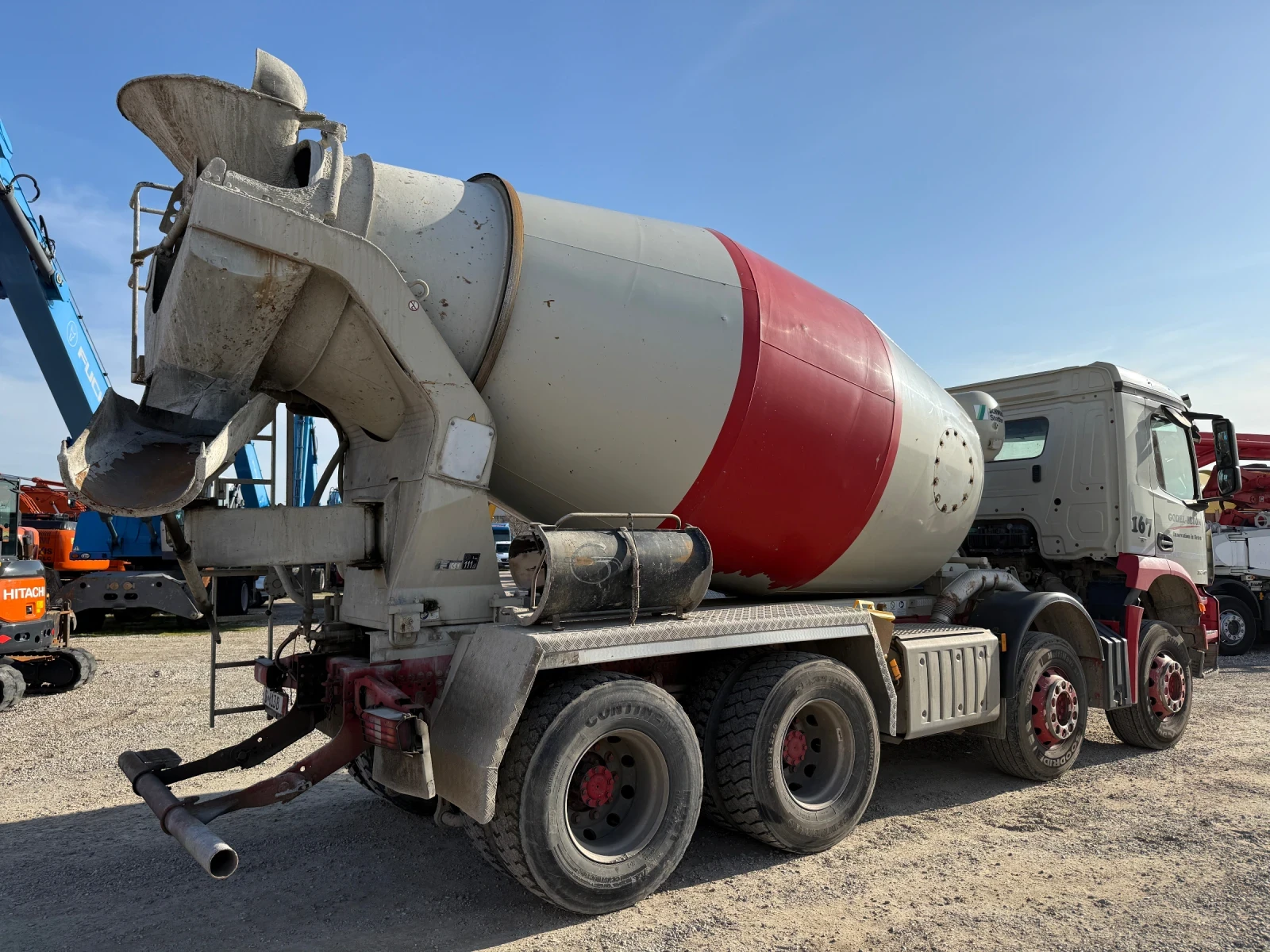 Бетон миксер Mercedes Arocs 3240 - изображение 10