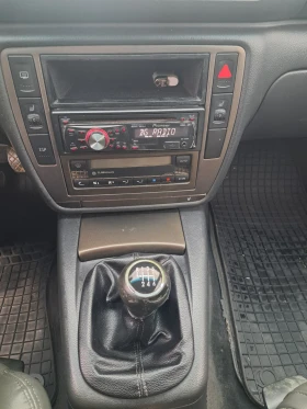 VW Passat 1.9 - 2650 € / 5182.95 лв. - 13770838 12