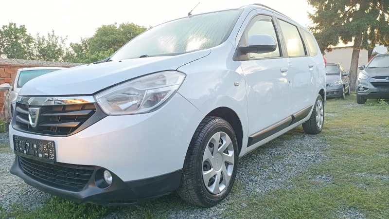 Dacia Lodgy 1.5 DCI, снимка 17 - Автомобили и джипове - 41513142