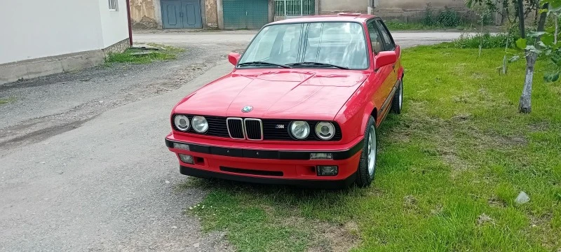 BMW 318 318is 1990г. Оригинал!, снимка 4 - Автомобили и джипове - 46644541