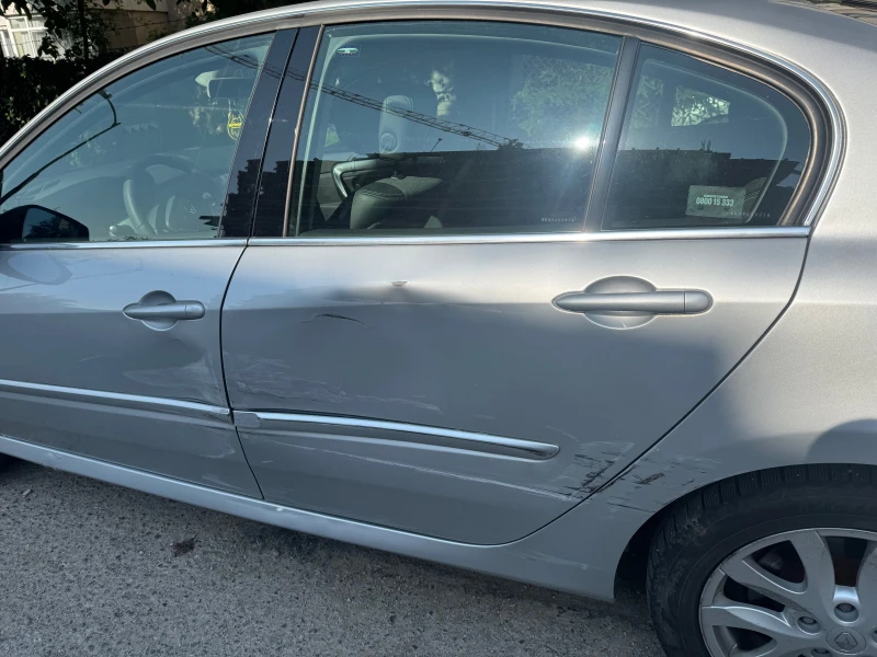 Renault Laguna, снимка 4 - Автомобили и джипове - 52486449