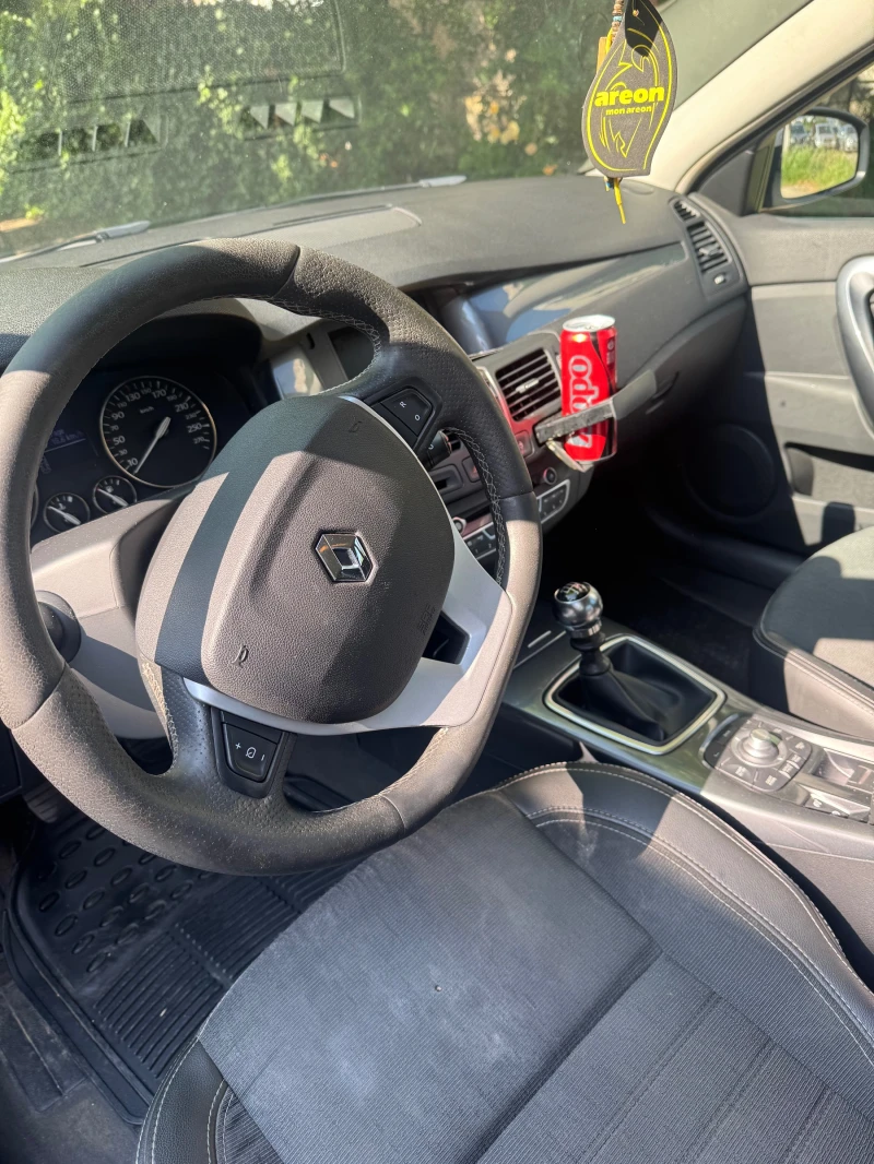 Renault Laguna, снимка 10 - Автомобили и джипове - 52486449