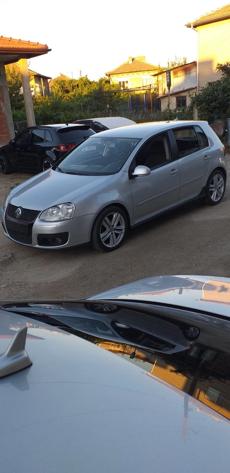 VW Golf 1.9tdi GTI ПАКЕТ, снимка 4 - Автомобили и джипове - 47088165