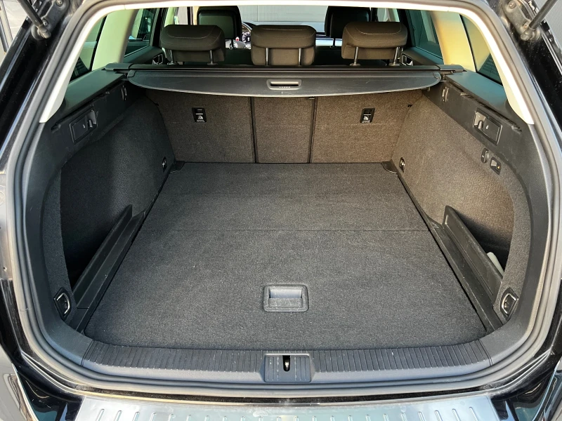 VW Passat 2.0 TDI 190hp/DSG7/Camera/Distronic - 31900 лв. - 84218009 | Car24.bg