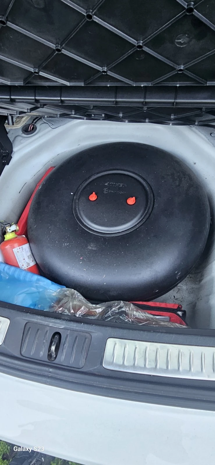 Toyota Avensis III Wagon 1.8i , снимка 13 - Автомобили и джипове - 52794867