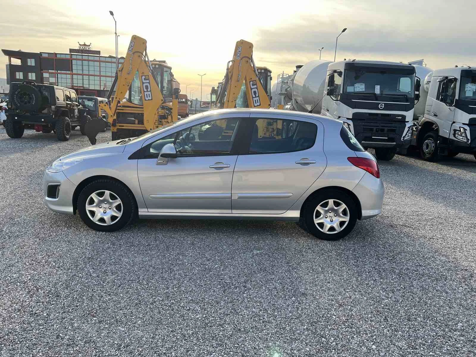 Peugeot 308 1.6i 16V - изображение 4