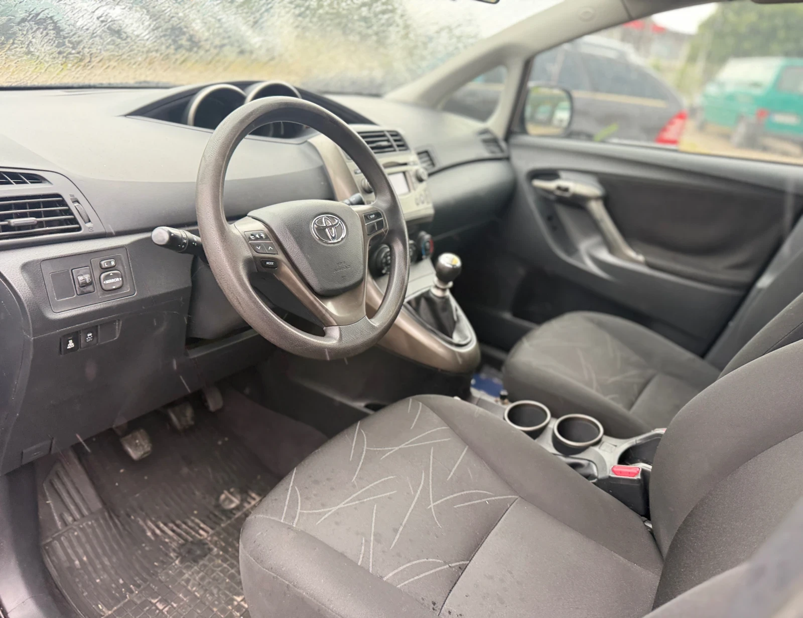 Toyota Verso 2.0D4D-126�� | Mobile.bg � ����������� 12