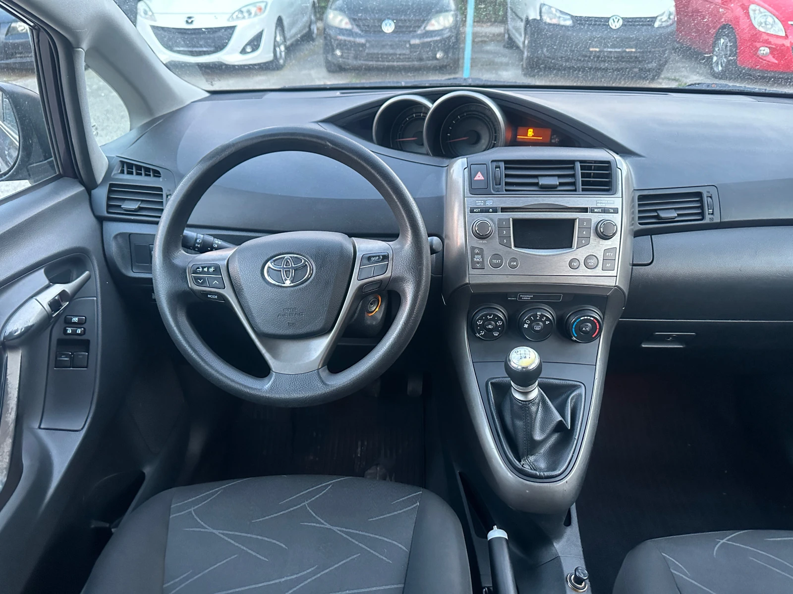 Toyota Verso 2.0D4D-126кс - изображение 9