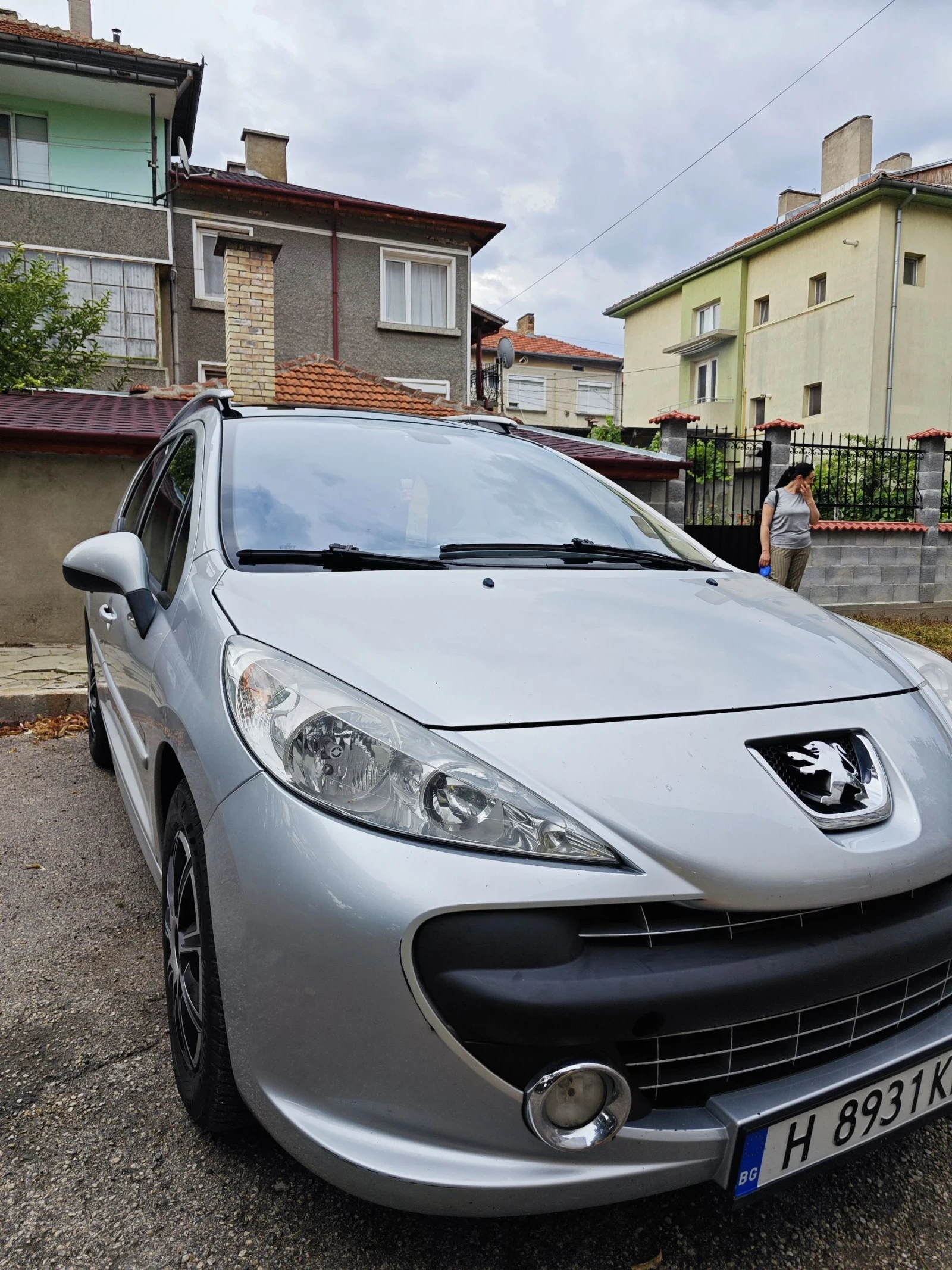 Peugeot 207 1.6 HDI - изображение 3