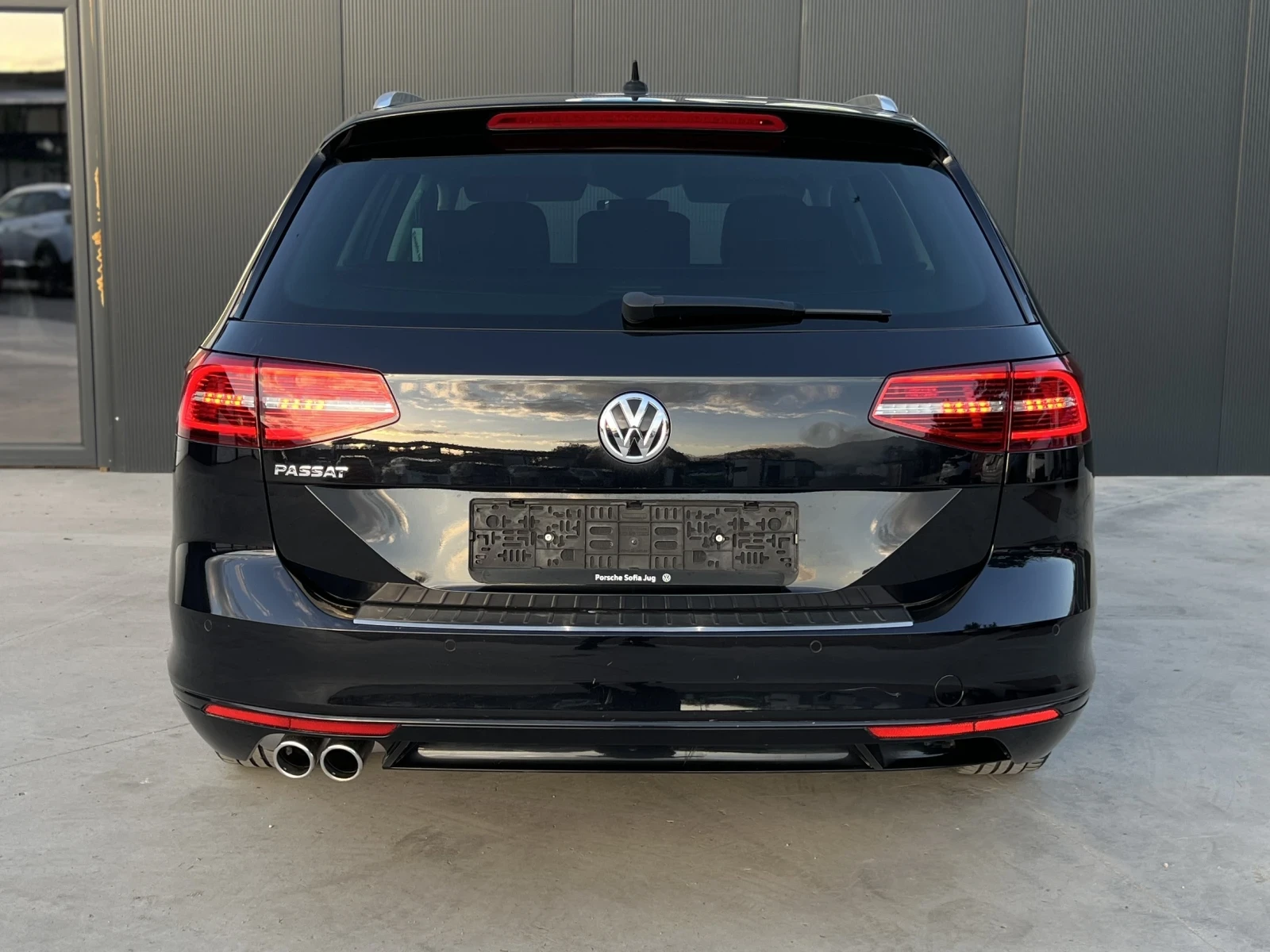 VW Passat 2.0 TDI 190hp/DSG7/Camera/Distronic - изображение 6
