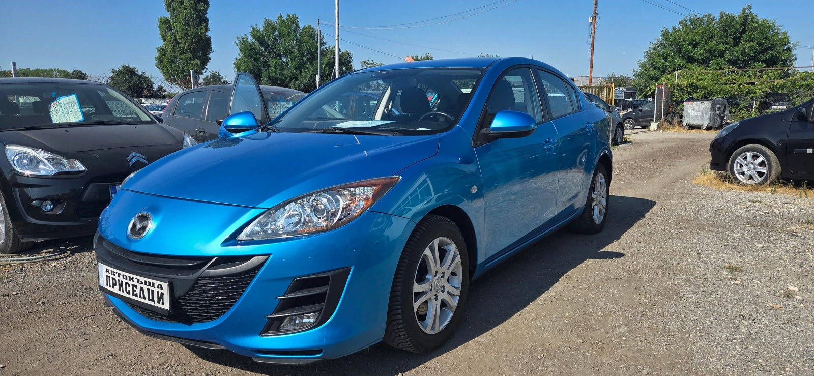 Mazda 3 АВТОМАТ СЕДАН - изображение 2