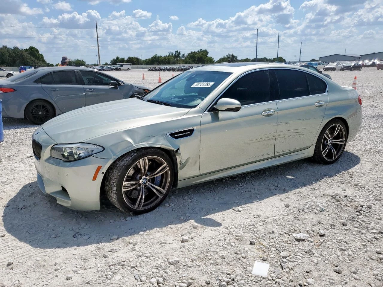 BMW M5 AUTOMATIC * * CARFAX * * АВТО КРЕДИТ * *  - изображение 2
