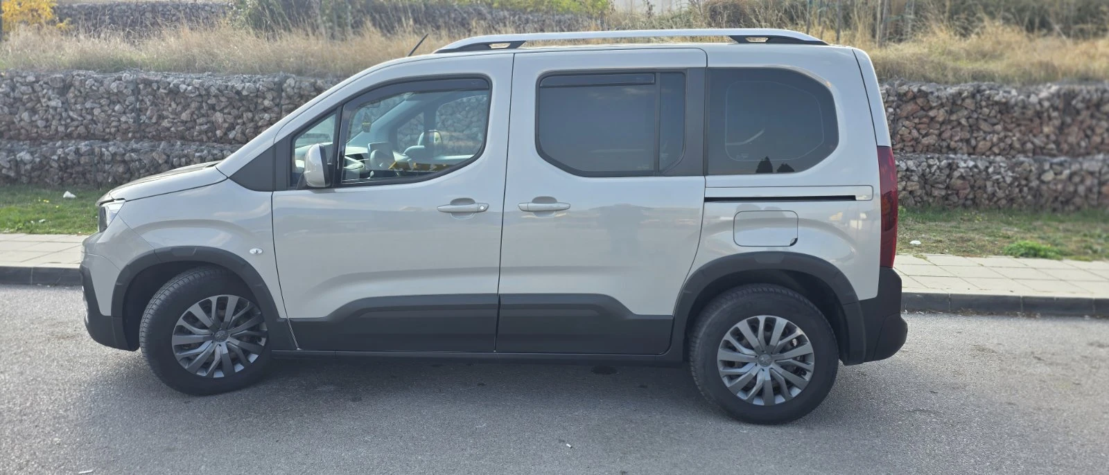 Peugeot Rifter 4900лв за получаване, 1.5 BlueHDi L1 - изображение 6