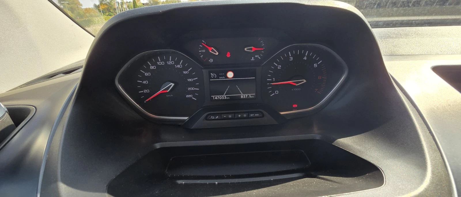 Peugeot Rifter 4900лв за получаване, 1.5 BlueHDi L1 - изображение 8