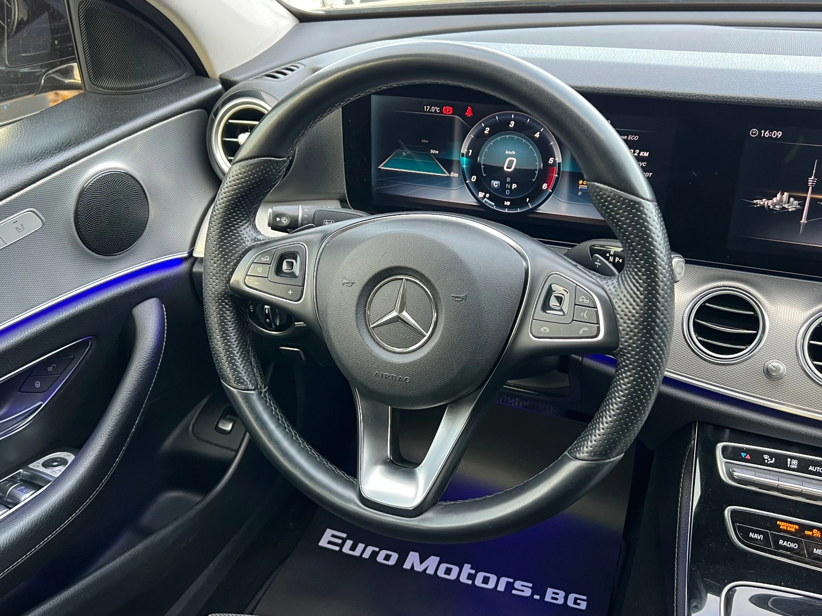 Mercedes-Benz E 220 d, 9G, AVANTGARDE, FULL SERVICE MERCEDES-KATO HOB! | Mobile.bg   11