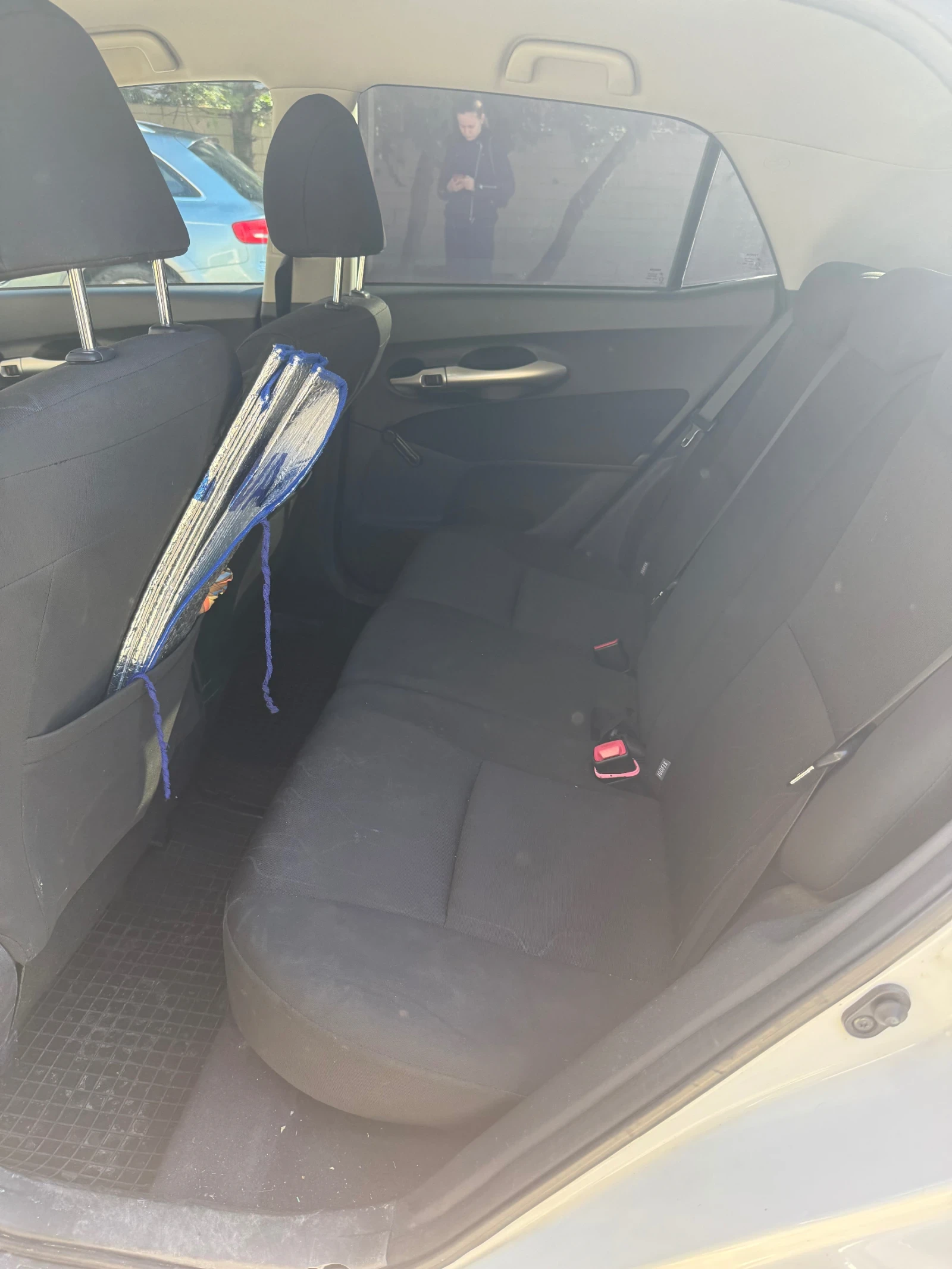 Toyota Auris 1.3 Газ/Бензин - изображение 10