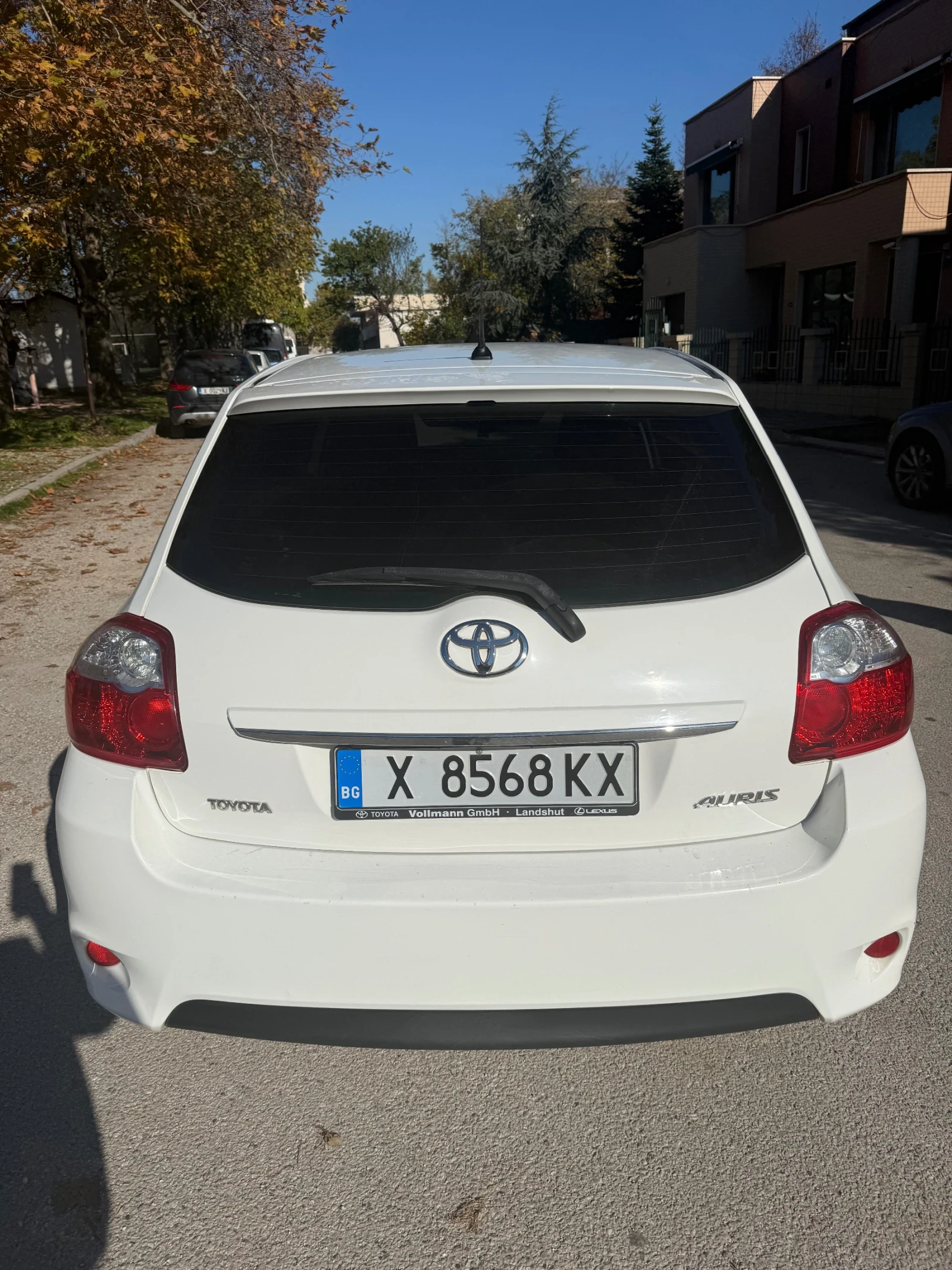Toyota Auris 1.3 Газ/Бензин - изображение 5
