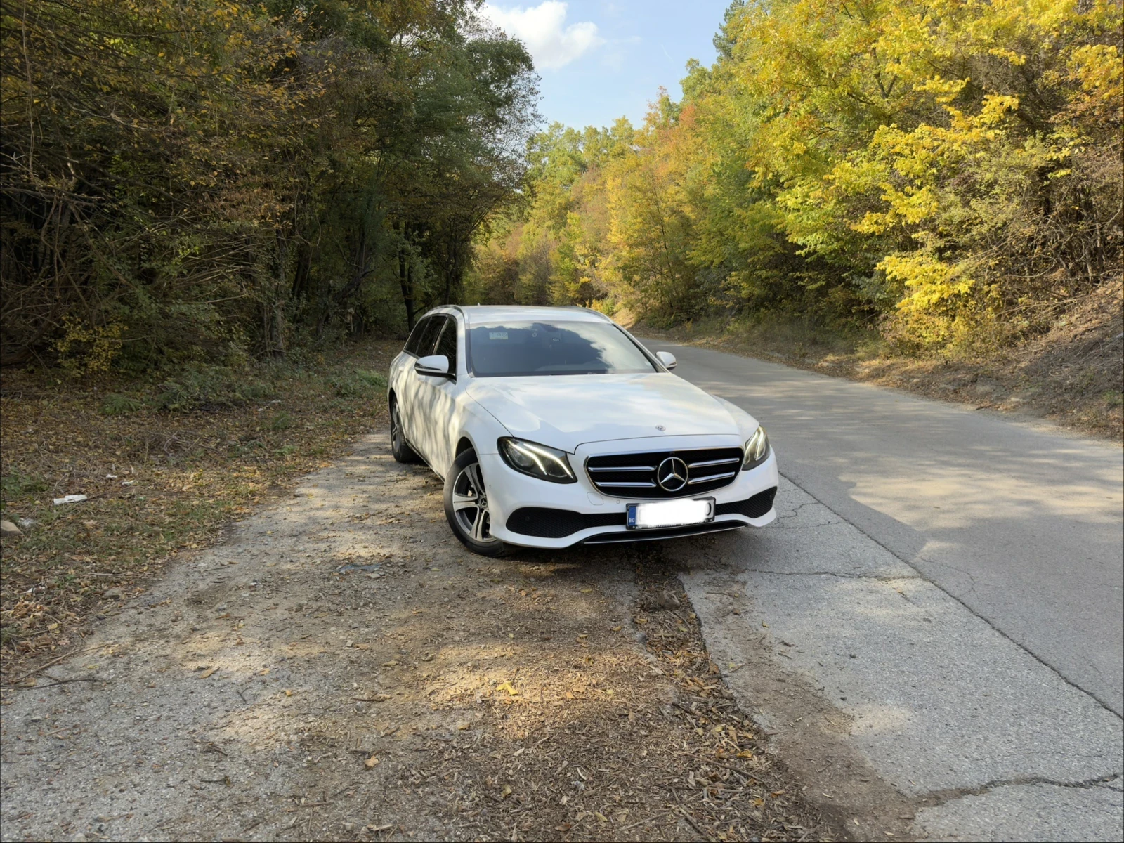 Mercedes-Benz E 220  - изображение 3