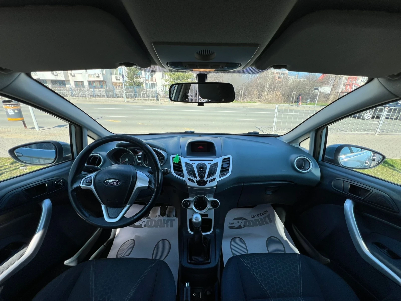 Ford Fiesta 1.4TDCi, снимка 8 - Автомобили и джипове - 53743258