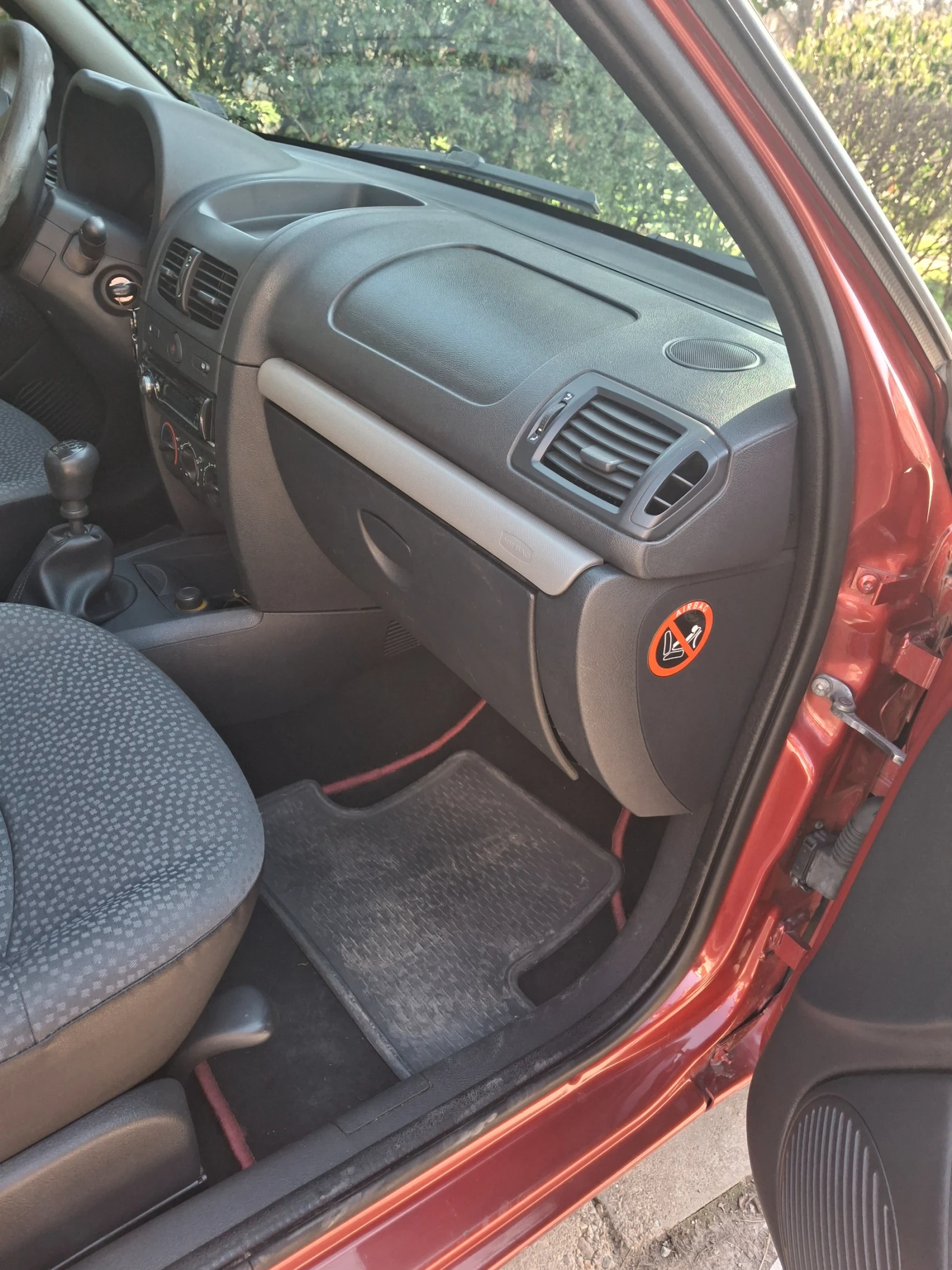 Renault Clio Storia, снимка 10 - Автомобили и джипове - 53763782