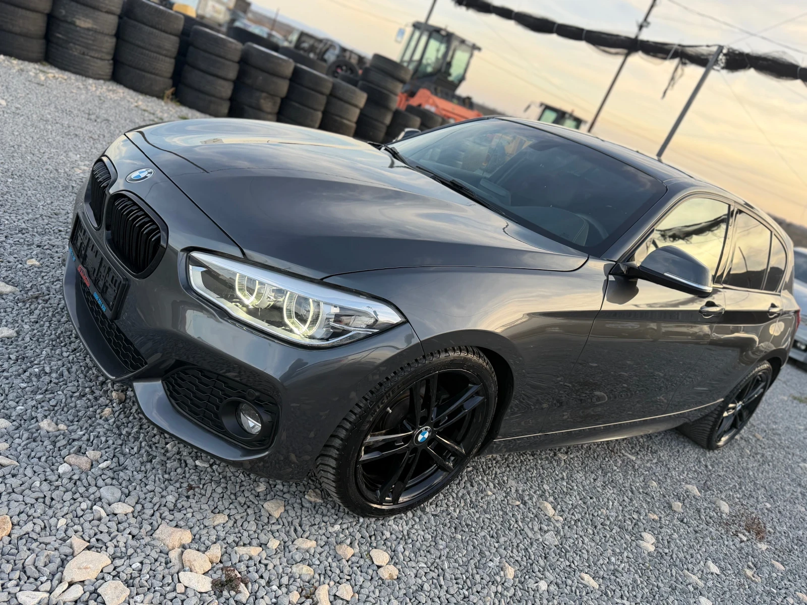 BMW 118 Мспорт AdBlue 2019година! Автомат, снимка 13 - Автомобили и джипове - 53802566