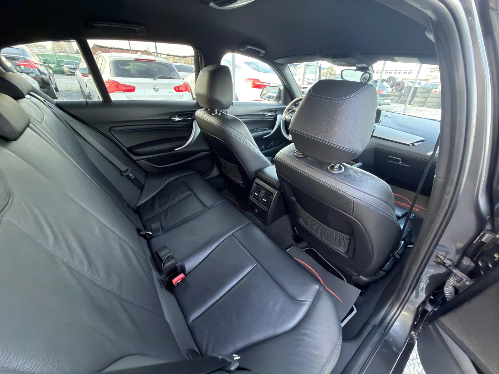 BMW 118 Мспорт AdBlue 2019година! Автомат, снимка 6 - Автомобили и джипове - 53802566