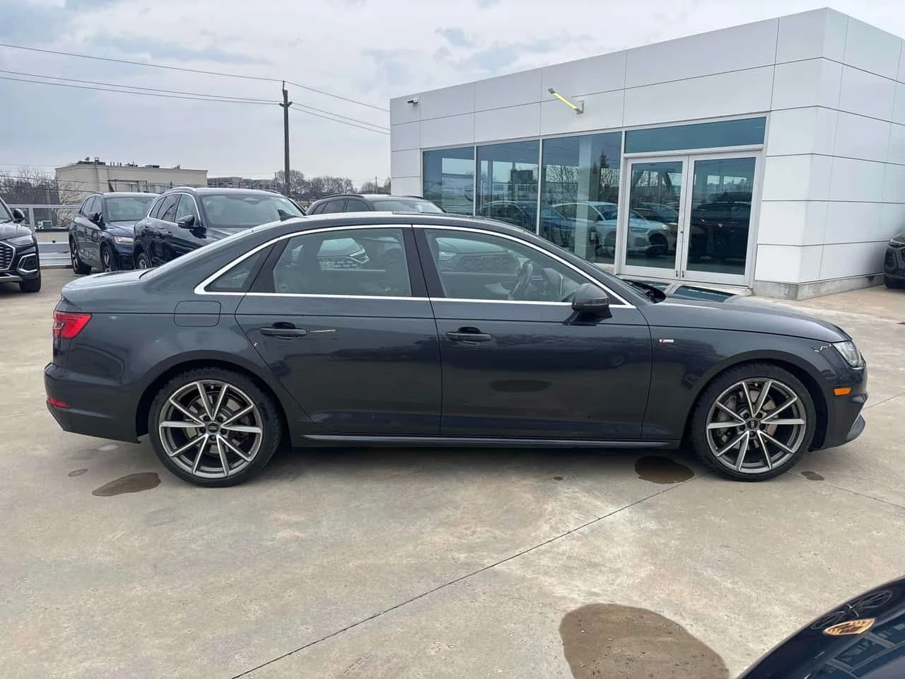 Audi A4 * Progressiv * S-LINE * ������� * ������ * ������� | Mobile.bg � ����������� 3