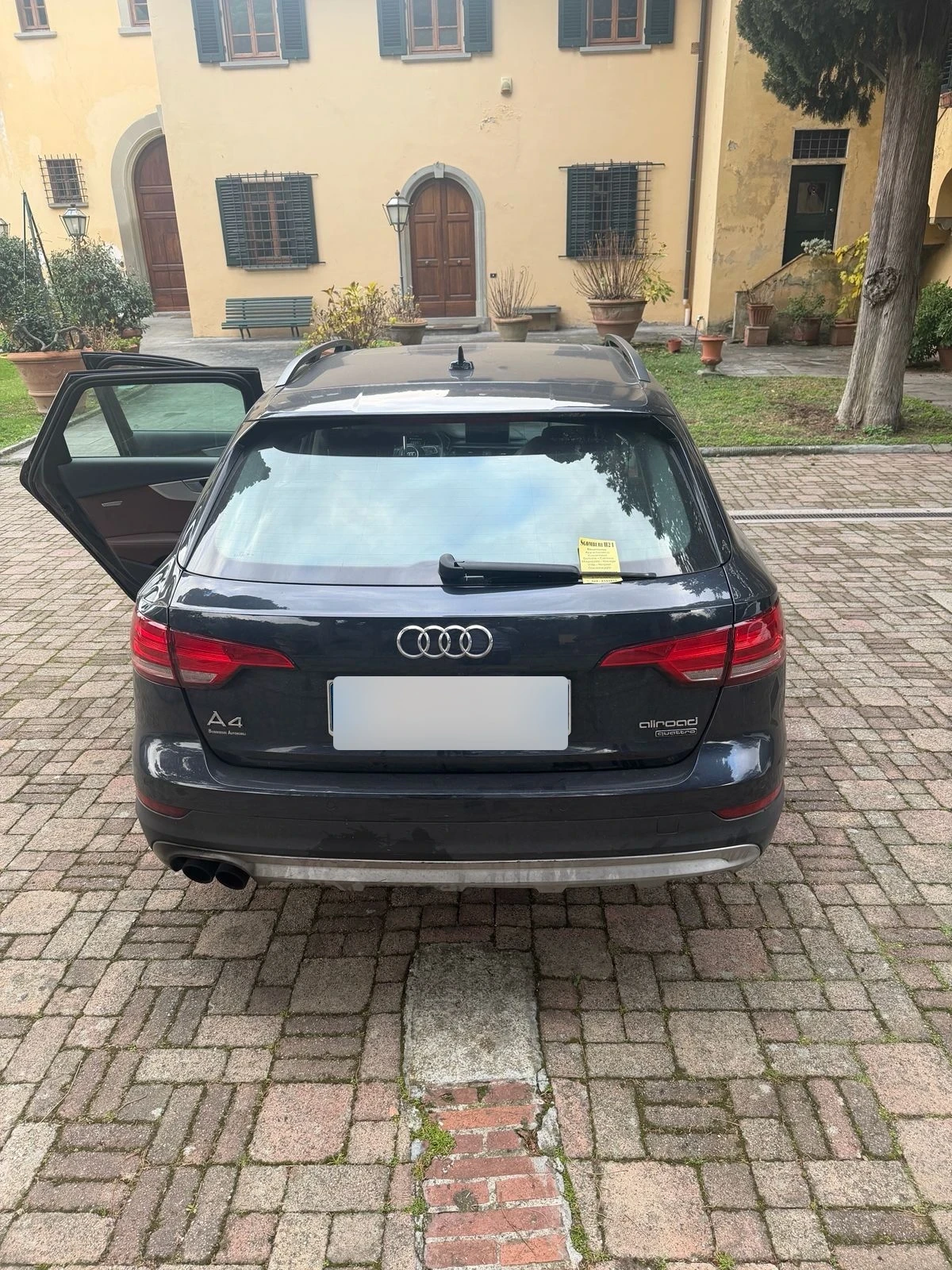 Audi A4 Allroad 3.0 TDI Tiptronic Business Evolution, снимка 2 - Автомобили и джипове - 54061597