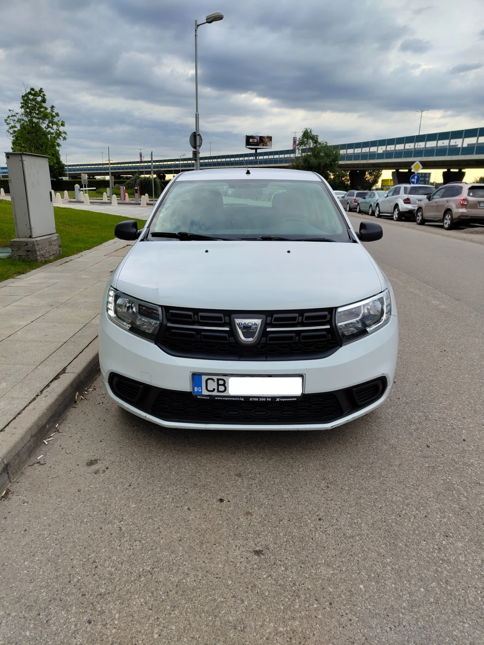 Dacia Sandero N1, снимка 8 - Автомобили и джипове - 54623406