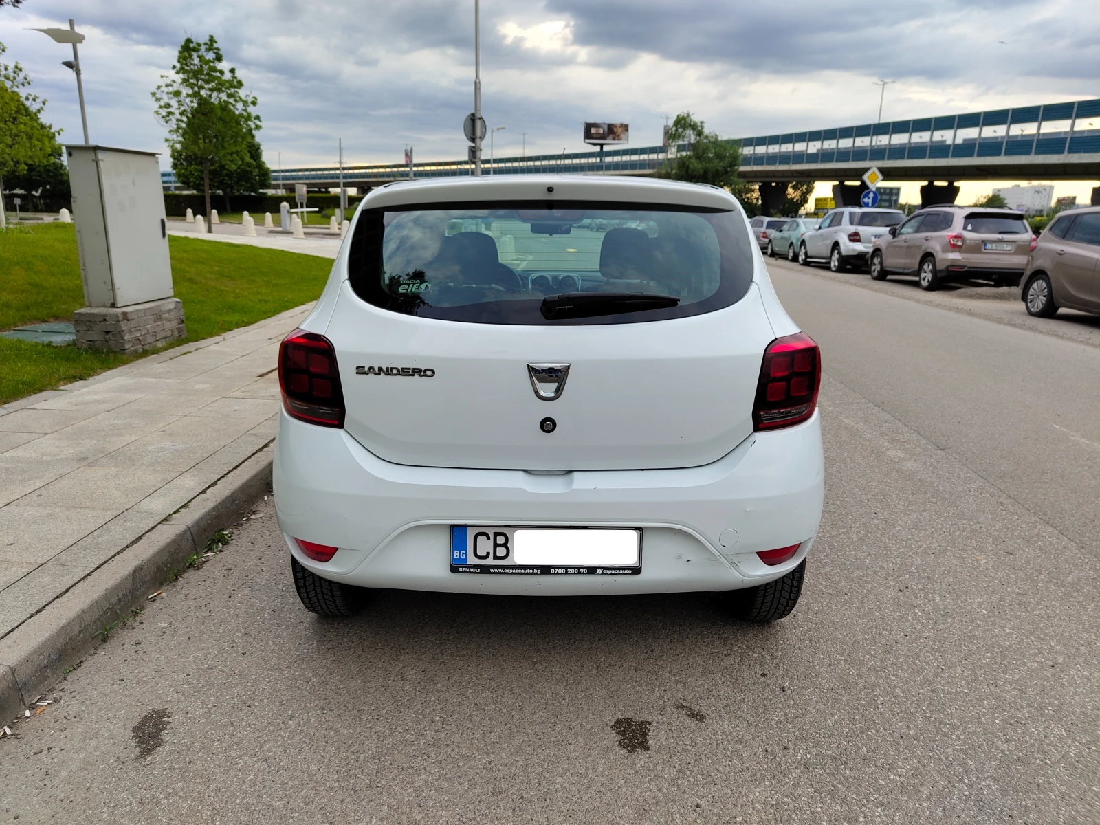 Dacia Sandero N1, снимка 4 - Автомобили и джипове - 54623406