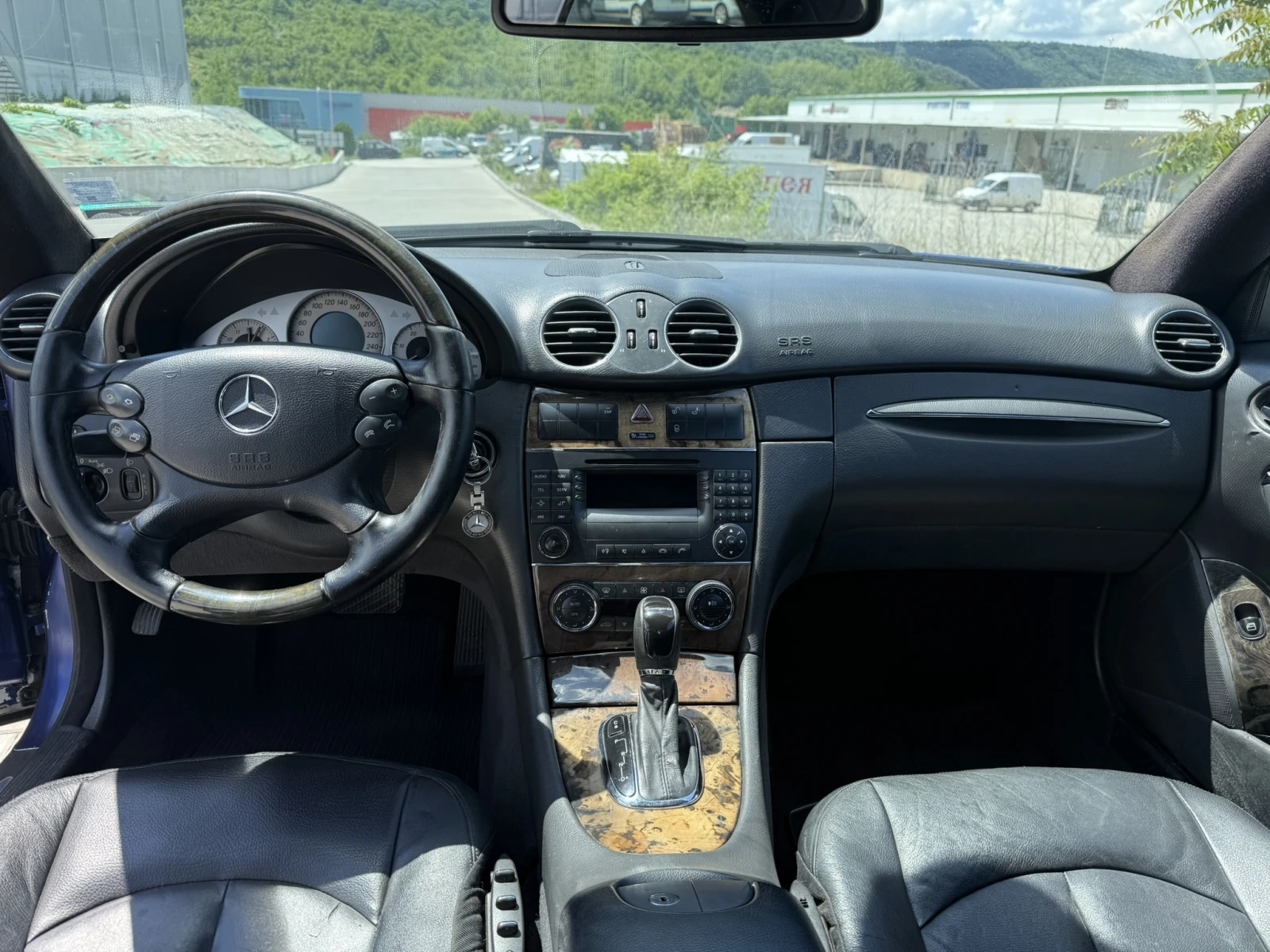 Mercedes-Benz CLK 270 CDI, снимка 9 - Автомобили и джипове - 54667156
