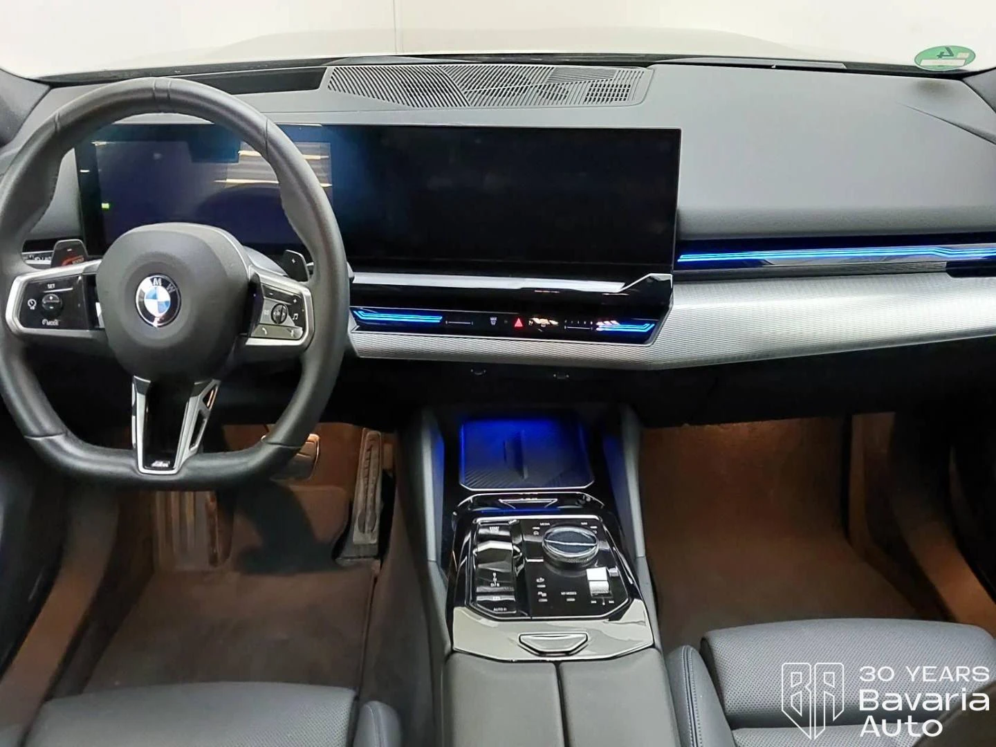 BMW 520 d Touring M Sport Paket Steptronic, снимка 7 - Автомобили и джипове - 54836649