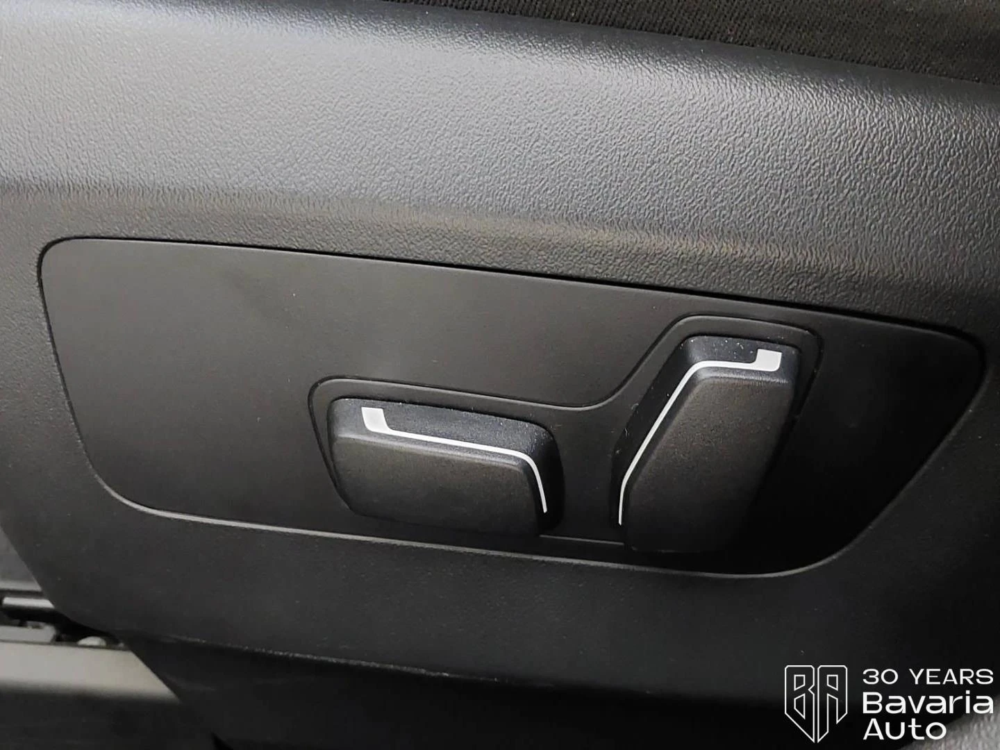 BMW 520 d Touring M Sport Paket Steptronic, снимка 14 - Автомобили и джипове - 54836649