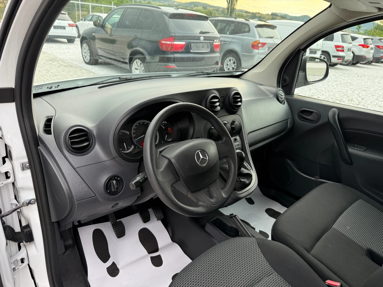 Mercedes-Benz Citan 1.5 DCI 2+ 1, снимка 13 - Автомобили и джипове - 54875579