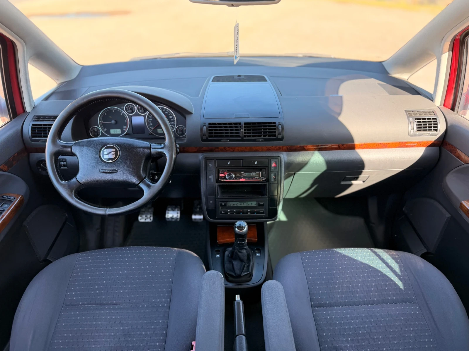 Seat Alhambra 1.9 TDI , снимка 10 - Автомобили и джипове - 54932498