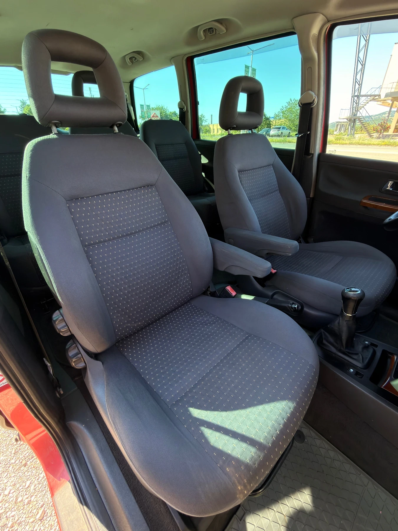 Seat Alhambra 1.9 TDI , снимка 12 - Автомобили и джипове - 54932498