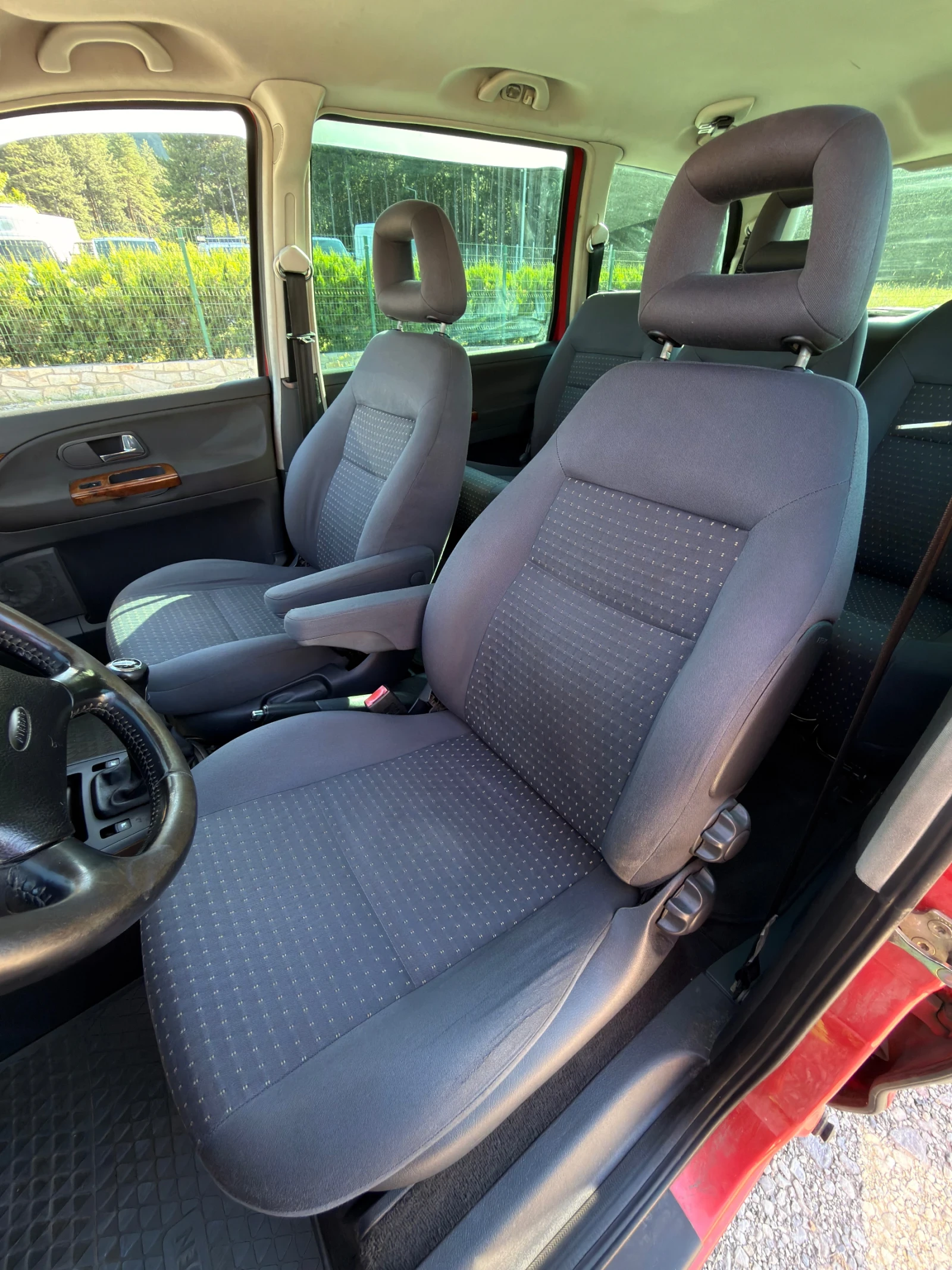 Seat Alhambra 1.9 TDI , снимка 11 - Автомобили и джипове - 54932498