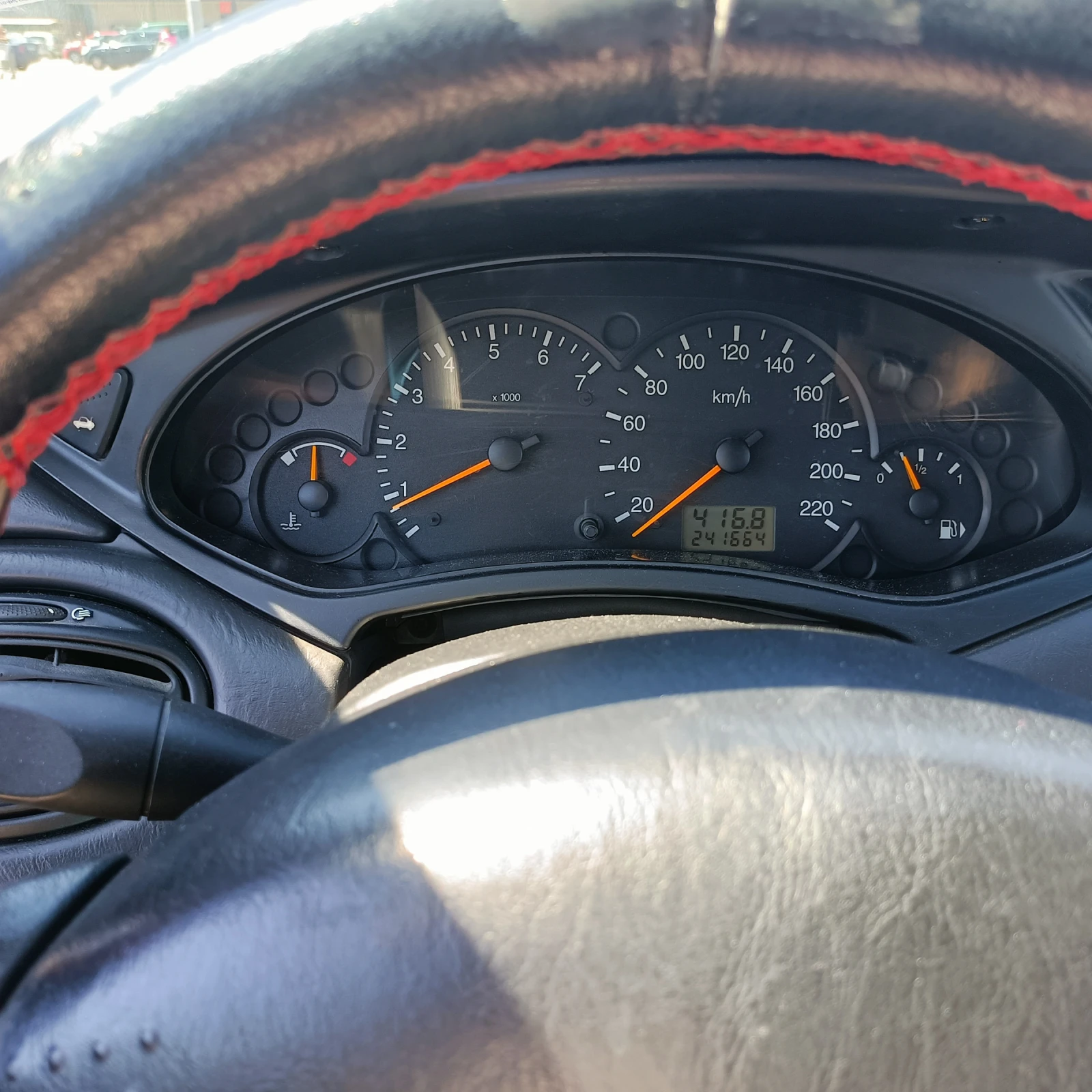 Ford Focus 1.6, снимка 2 - Автомобили и джипове - 55050385