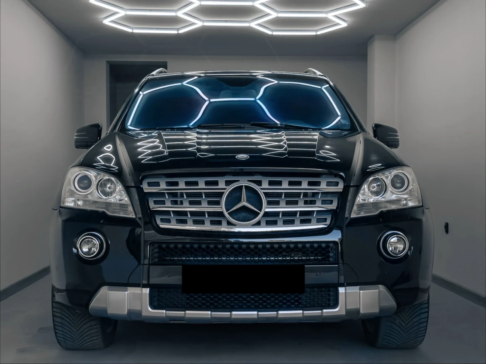 Mercedes-Benz ML 550 5.5* 388* AMG* KEYLESS* START STOP* CARFAX | Mobile.bg � ����������� 1