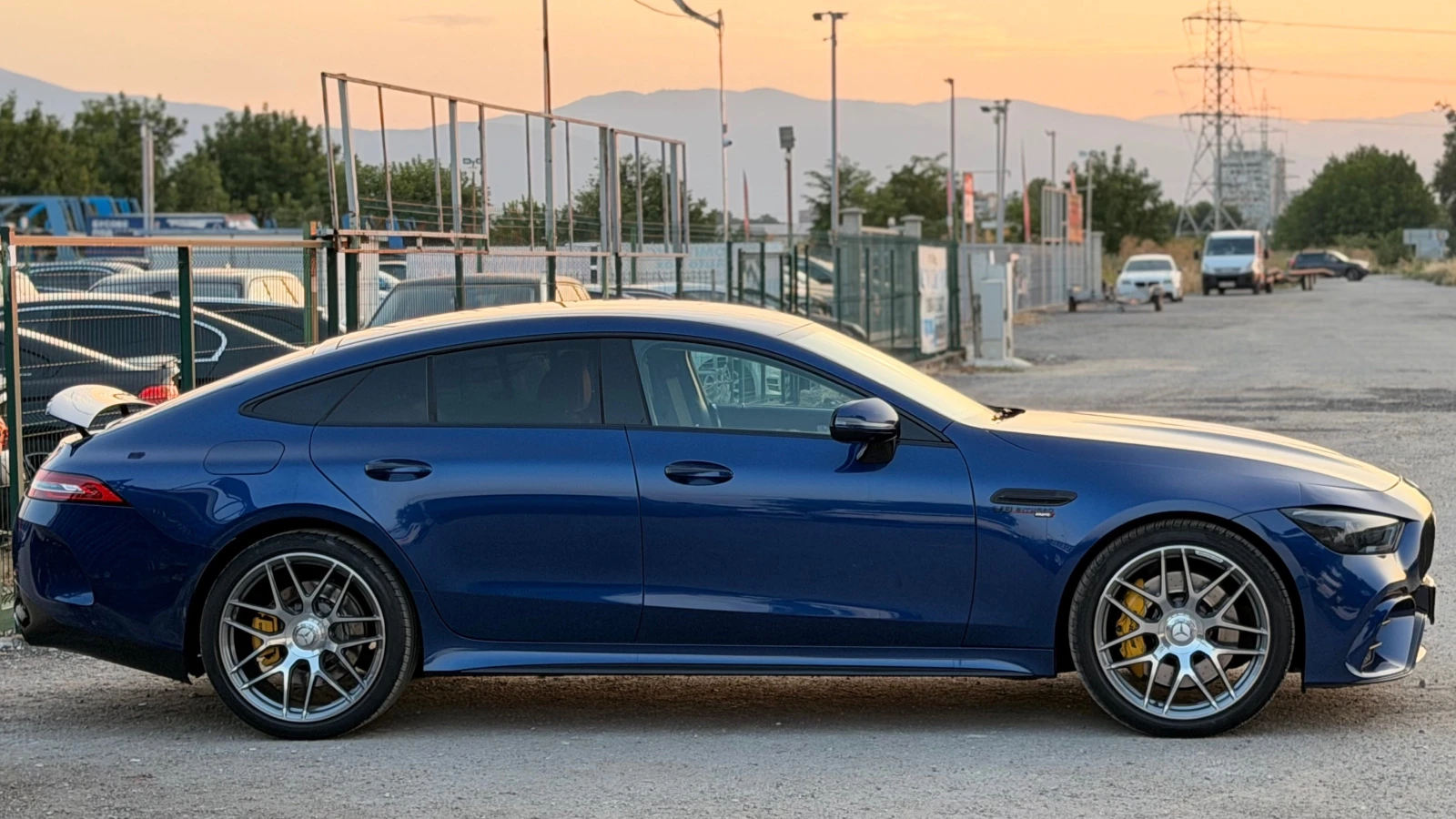 Mercedes-Benz AMG GT 43= V6-Biturbo= 4Matic+ = 63 AMG= HUD= Soft Close=, снимка 4 - Автомобили и джипове - 55436541