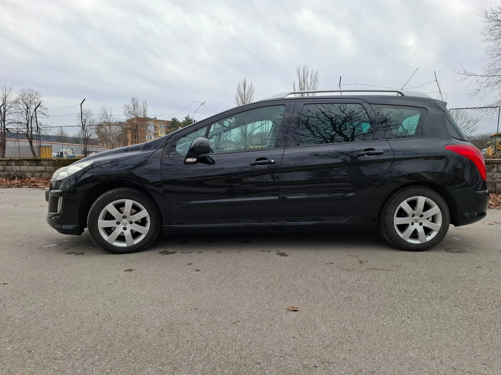 Peugeot 308 308SW, снимка 9 - Автомобили и джипове - 55440751