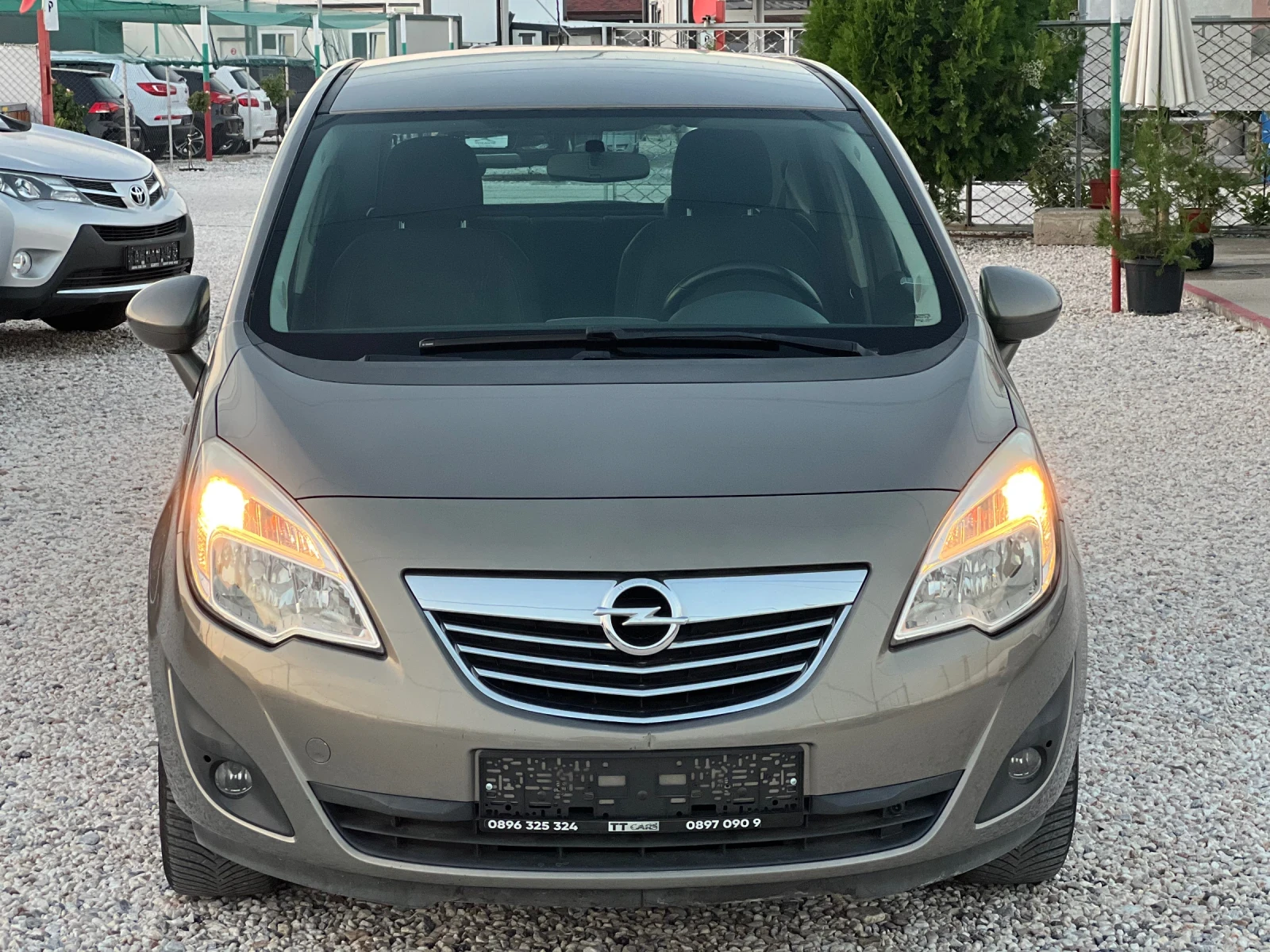 Opel Meriva 1.4i 100кс Италия
