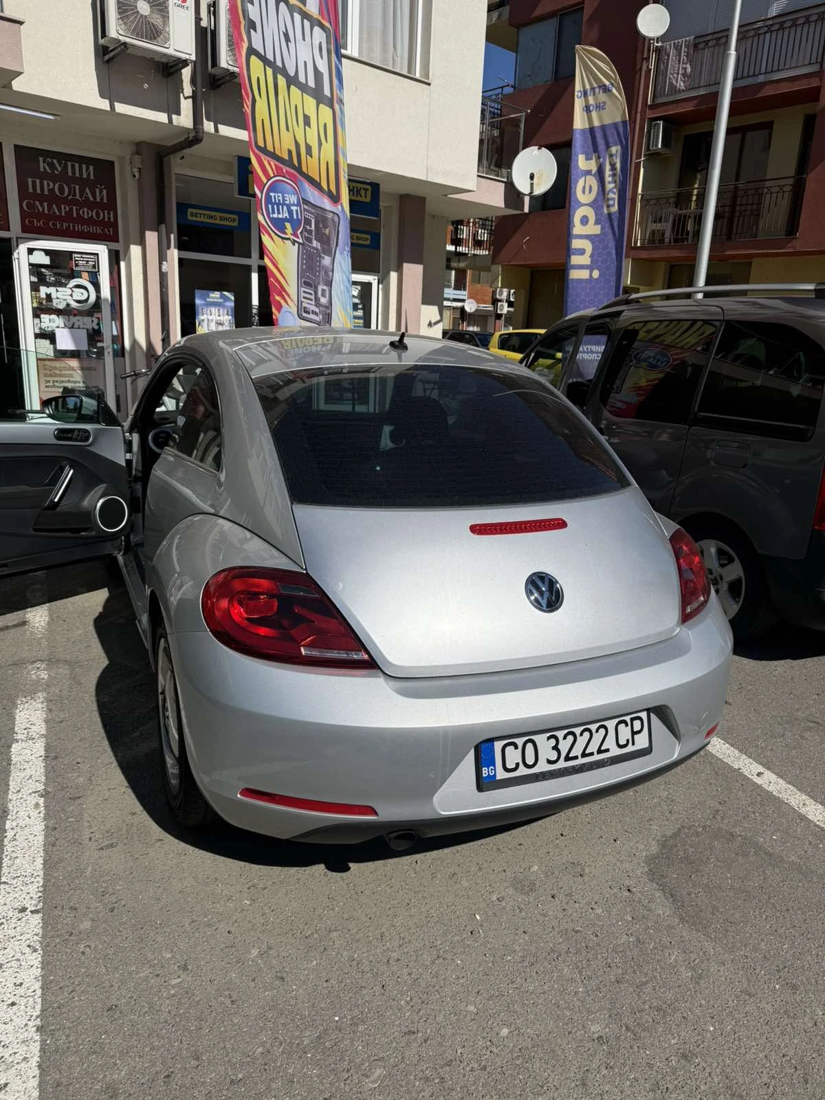VW New beetle, снимка 4 - Автомобили и джипове - 55778870