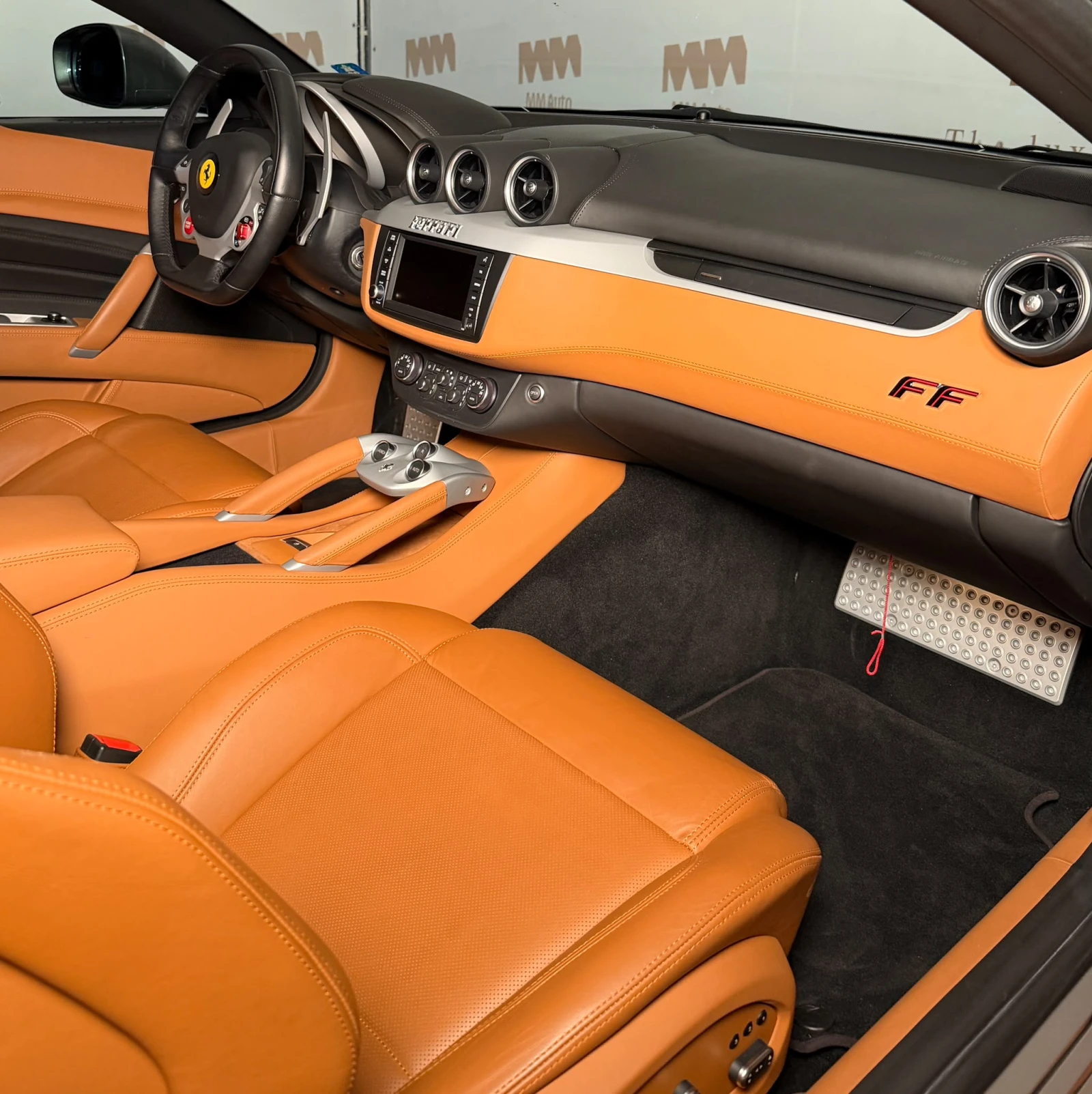Ferrari FF 6.3 V12, снимка 10 - Автомобили и джипове - 56128130