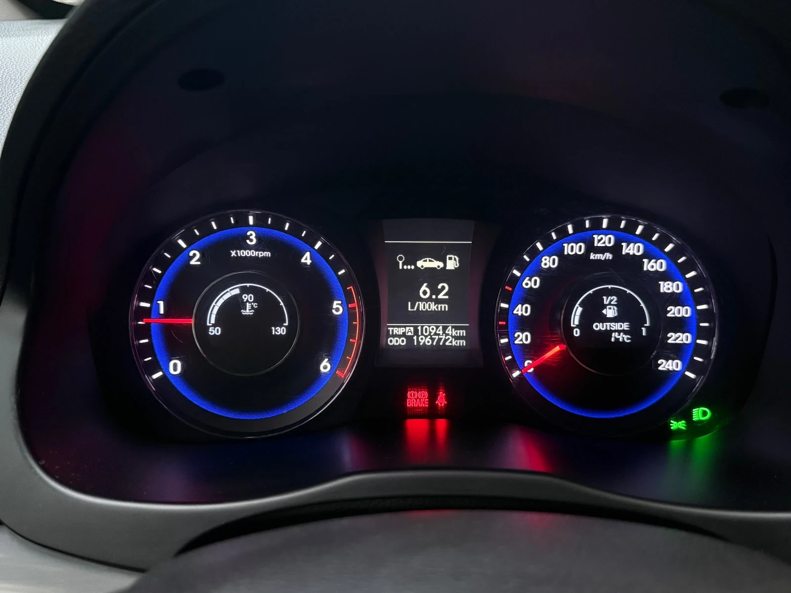 Hyundai I40, снимка 10 - Автомобили и джипове - 56210834