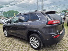 Jeep Cherokee 2.0D-LONGITUDE-4X4-200000км, снимка 2