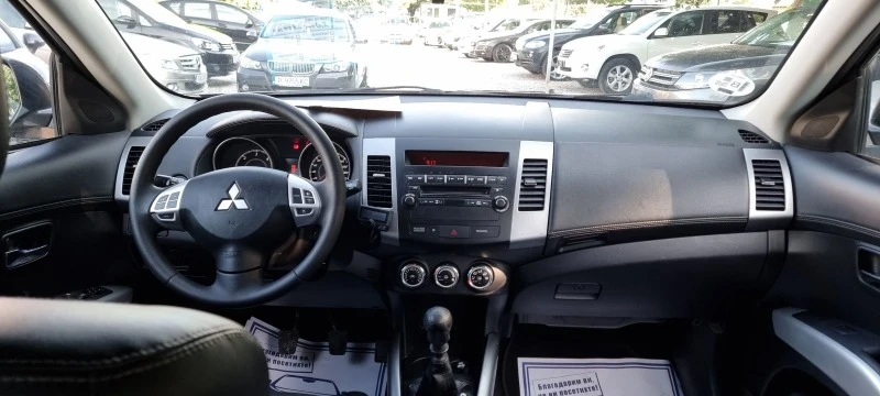 Mitsubishi Outlander 2.0tdi+ 4x4, снимка 12 - Автомобили и джипове - 45136078